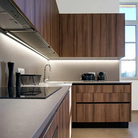 Massena Infinity ניס